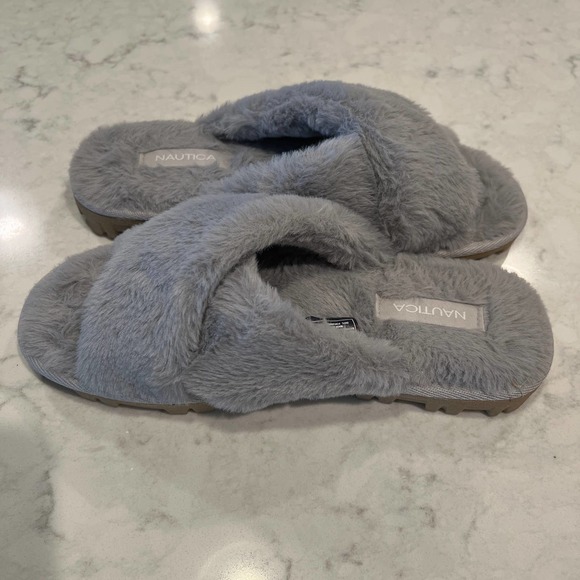 Nautica Fuzzy Women's Gray Cross Over Faux Fur Open Toe Slide‎ Slippers Size 9 - Picture 6 of 8